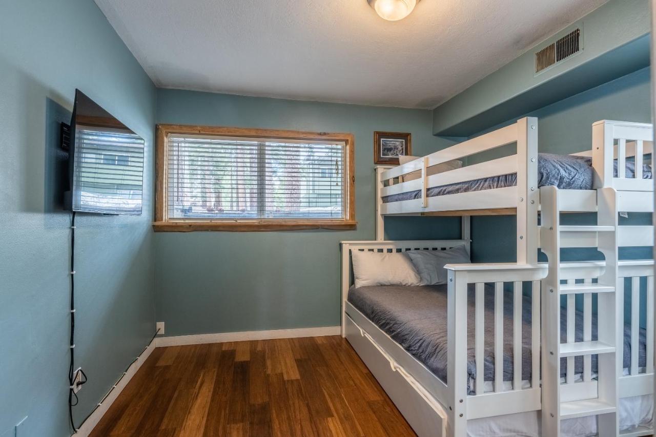 Tyrolean Village 6 2 Bedroom 1 And A Half Bath Sleeps 6 Walk To Lift Steps To Town Shuttle Mammoth Lakes